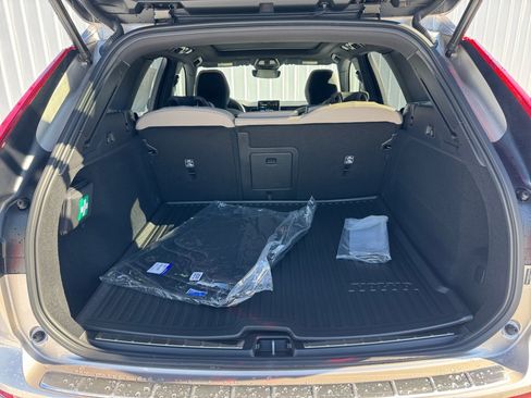 New 2026 Volvo XC60 B5 Plus w/ Protection Package Premier image 15