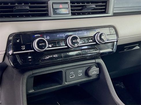 Certified 2024 Honda Pilot EX-L image 14