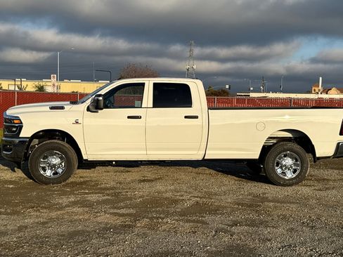 New 2026 RAM 2500 Tradesman image 6