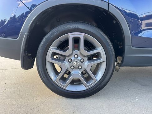 Used 2023 Honda Passport EX-L image 27
