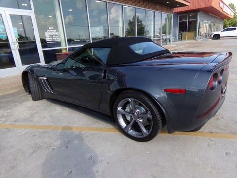 Used 2010 Chevrolet Corvette Grand Sport w/ Preferred Equipment Group RWD image 26