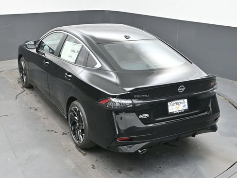 New 2026 Nissan Sentra SR FWD image 36