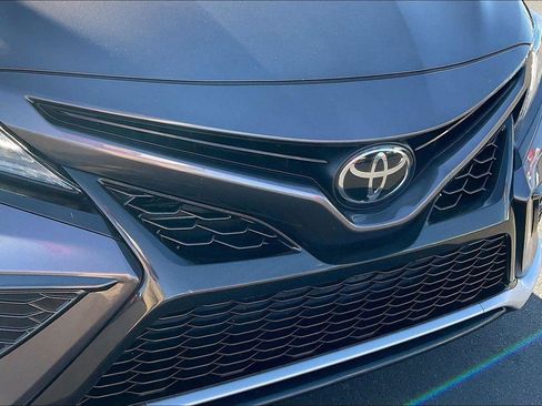 Used 2022 Toyota Camry XSE image 28