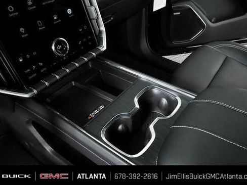 New 2026 GMC Acadia Elevation w/ Elevation Premium Package FWD image 17