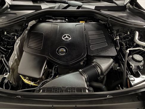 Used 2026 Mercedes-Benz GLC 300 image 40