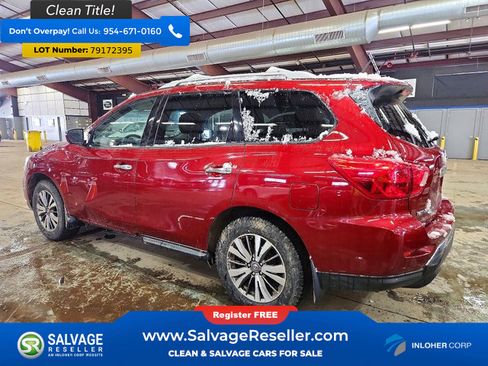 Used 2018 Nissan Pathfinder S image 3