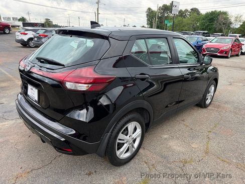 Used 2024 Nissan Kicks S FWD image 5