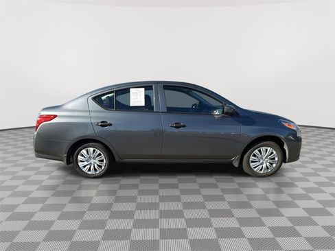 Used 2018 Nissan Versa S image 6
