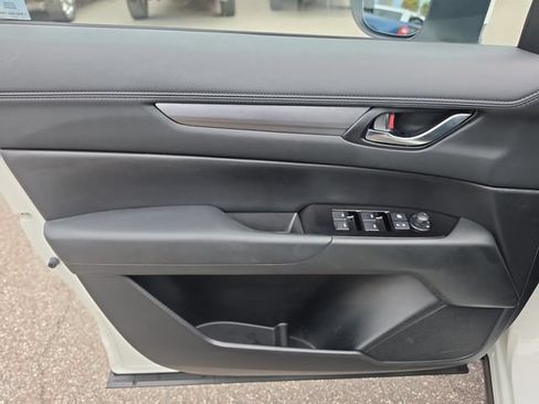 Used 2021 MAZDA CX-5 Touring FWD image 18