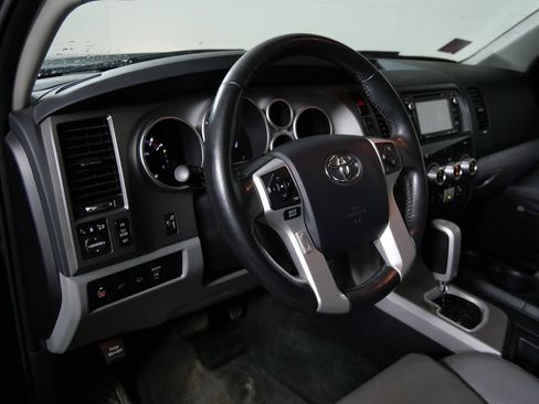 Used 2016 Toyota Sequoia Limited w/ Safety & Convenience Package AWD/4WD image 13