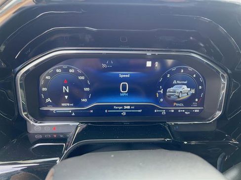 Used 2023 Chevrolet Silverado 1500 LT image 23