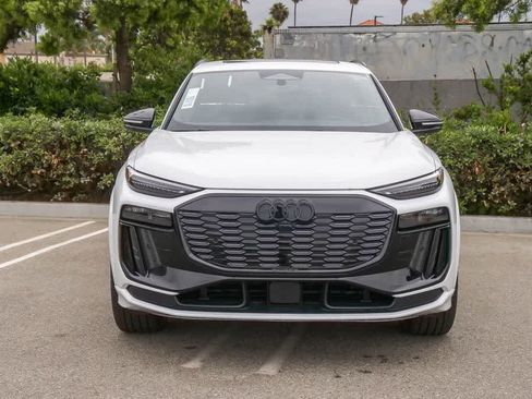New 2027 Audi Q6 e-tron Premium Plus AWD/4WD image 2