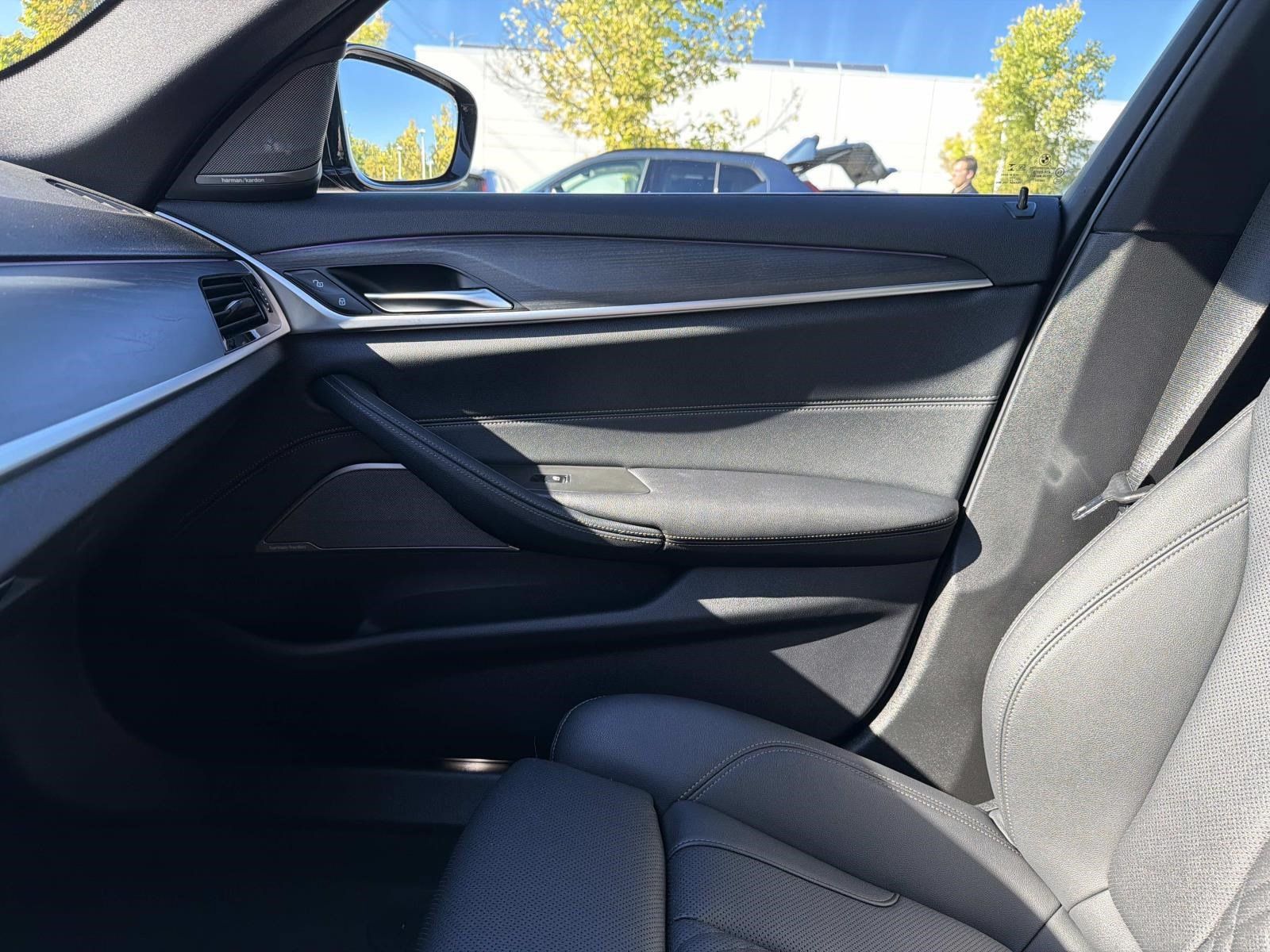 Certified 2023 BMW 530i xDrive w/ Premium Package AWD/4WD image 44