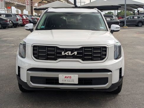 Used 2025 Kia Telluride S image 8