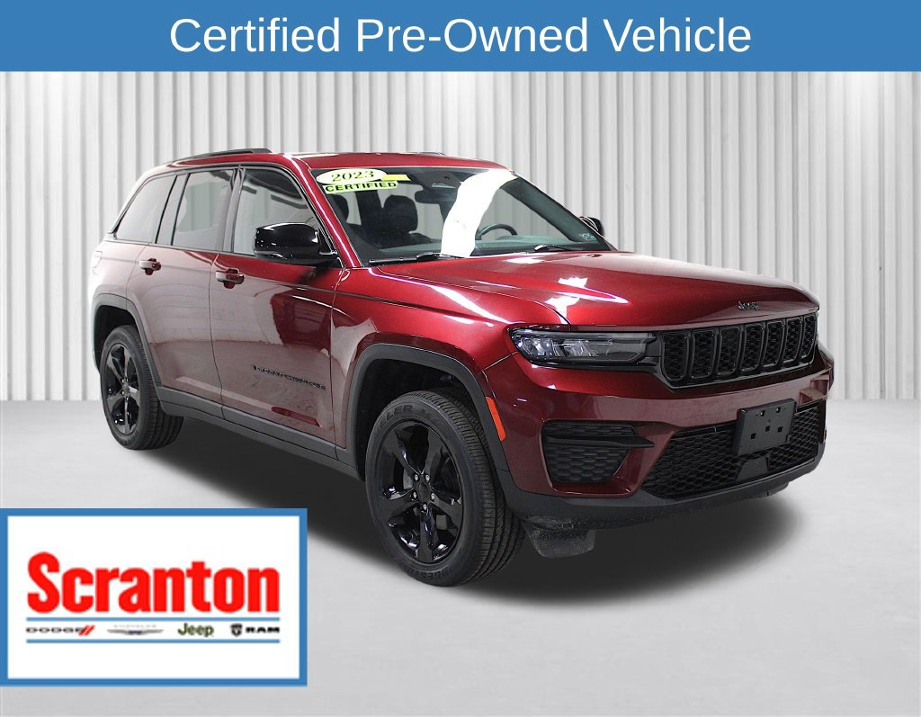 Certified 2023 Jeep Grand Cherokee Altitude AWD/4WD image 1