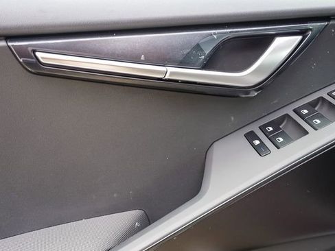 New 2026 Kia Niro LX FWD image 25