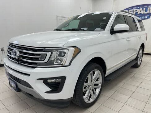 Used 2021 Ford Expedition XLT AWD/4WD image 19