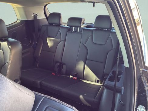 New 2025 Kia Telluride SX w/ SX Captain's Chair Package image 28