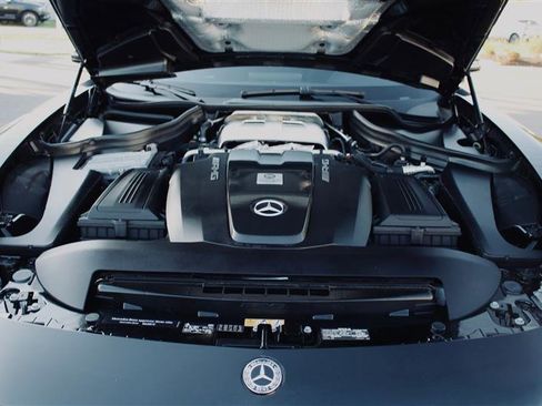 Used 2018 Mercedes-Benz AMG GT R image 35