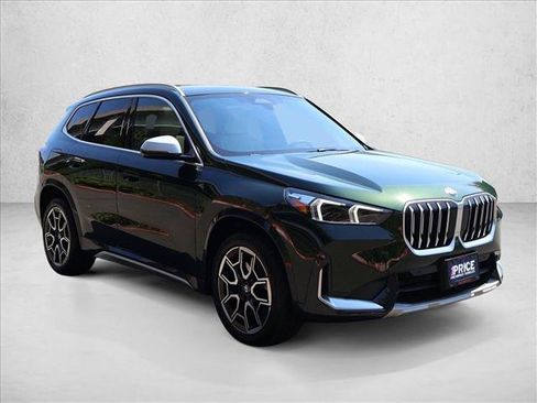 Used 2023 BMW X1 xDrive28i w/ Convenience Package AWD/4WD image 4