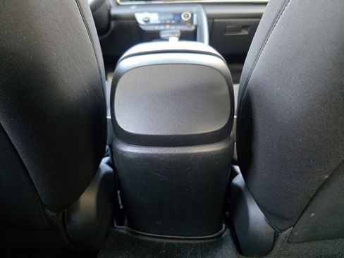 Used 2023 Hyundai Elantra SEL image 16