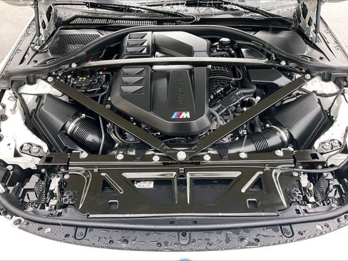 Used 2025 BMW M2 w/ Lighting Package image 12