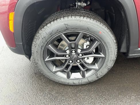 New 2025 Jeep Grand Cherokee Limited image 2