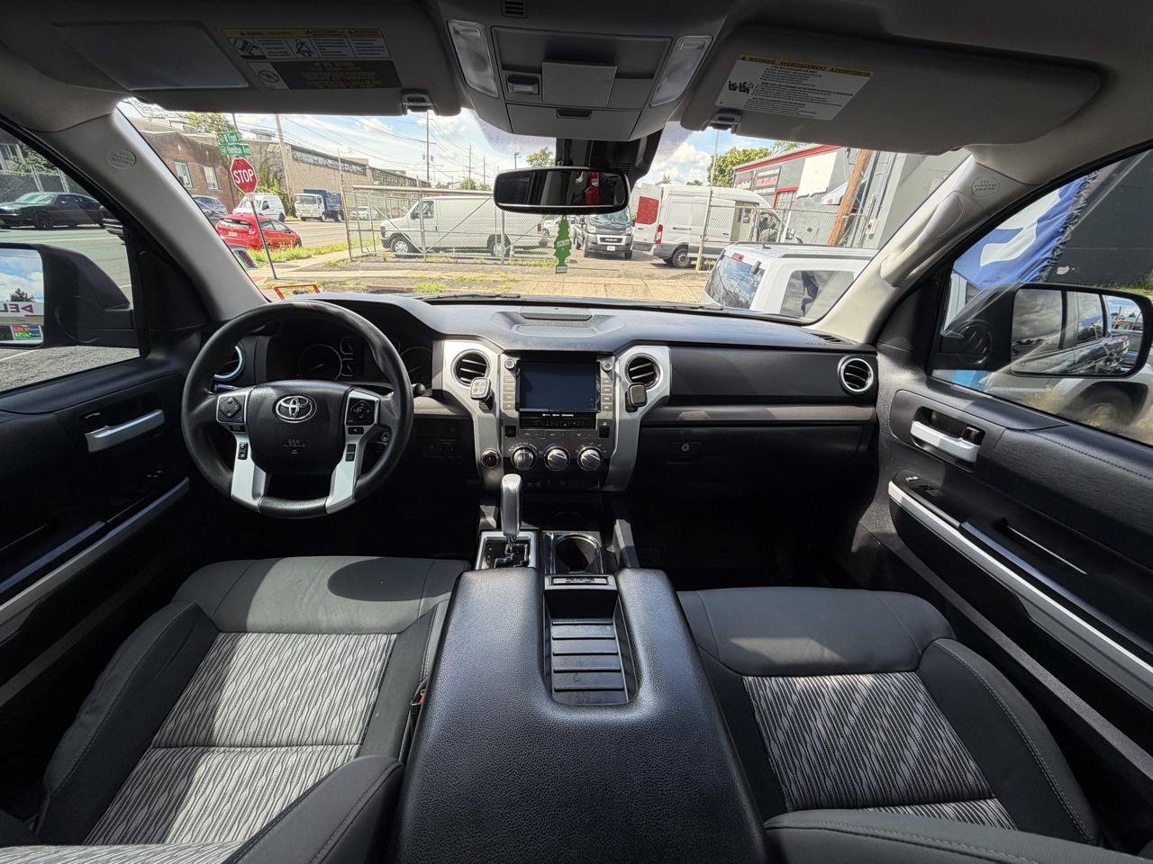 Used 2021 Toyota Tundra SR5 AWD/4WD image 27