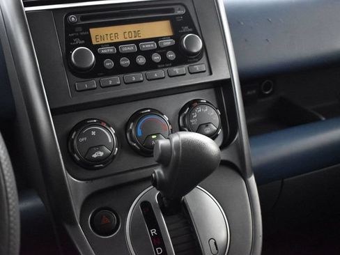 Used 2005 Honda Element EX image 12
