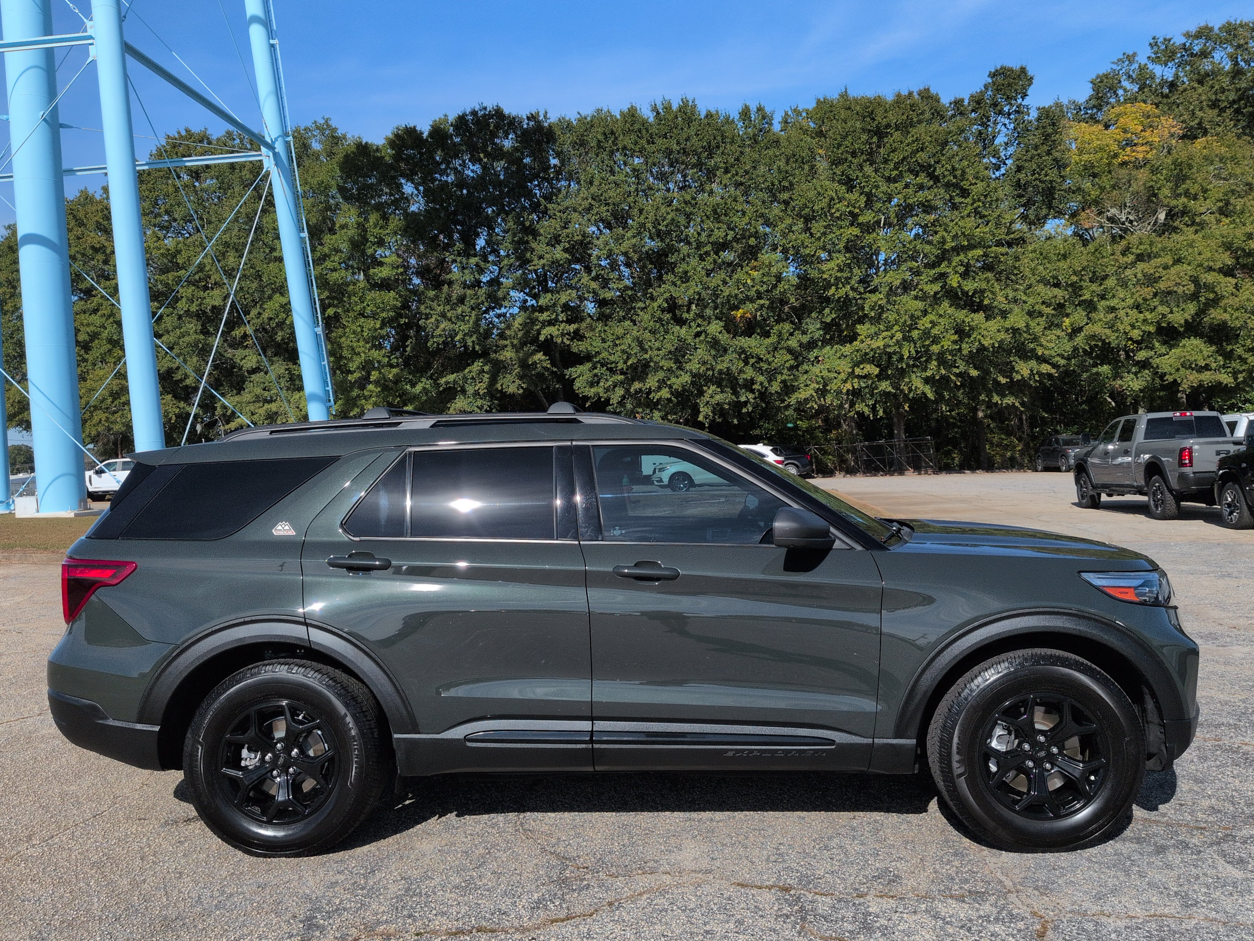 Certified 2022 Ford Explorer Timberline AWD/4WD image 2