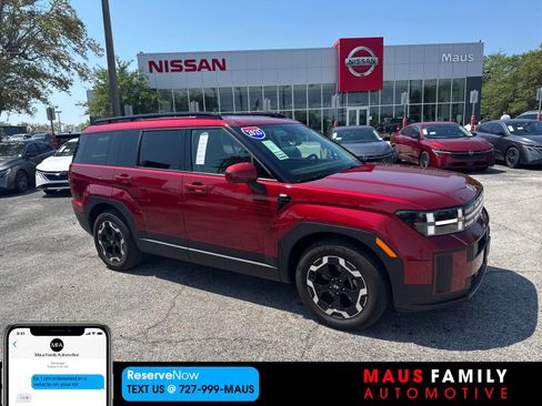 Used 2025 Hyundai Santa Fe SEL image 1