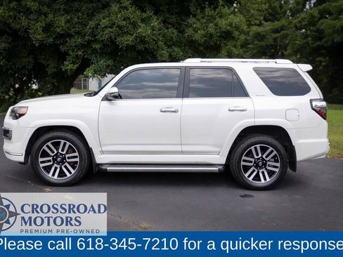 Used 2020 Toyota 4Runner Limited AWD/4WD image 2