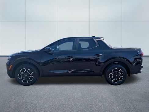 Used 2023 Hyundai Santa Cruz SE AWD/4WD image 3