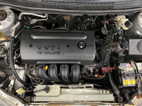 Used 2007 Toyota Corolla LE FWD image 9
