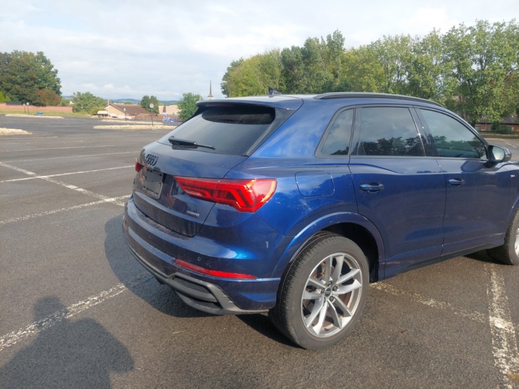 Used 2024 Audi Q3 2.0T Premium Plus AWD/4WD image 10