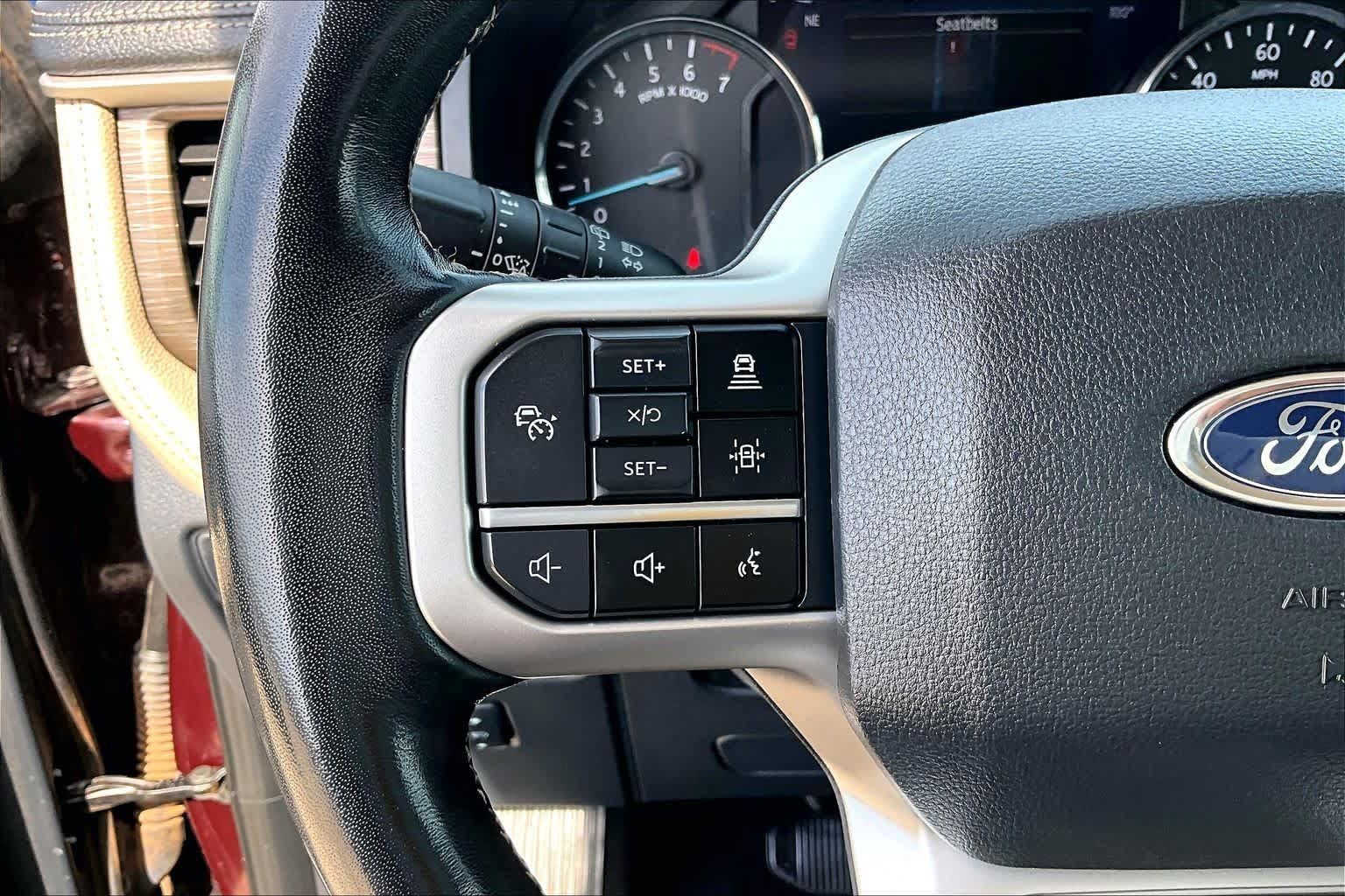 Used 2024 Ford Expedition Limited AWD/4WD image 23