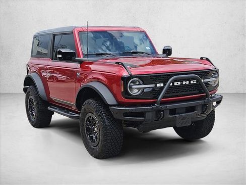 Used 2021 Ford Bronco First Edition AWD/4WD image 3