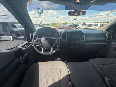 Used 2018 Ford F250 XLT AWD/4WD image 14
