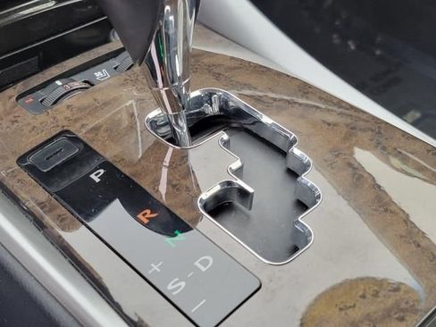 Used 2013 Lexus IS 350C w/ Luxury Pkg image 26