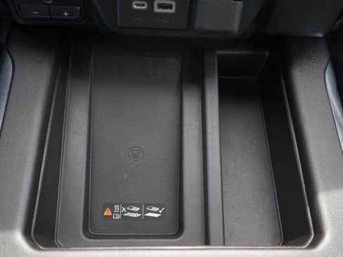 Used 2023 GMC Sierra 2500 AT4 w/ AT4 Preferred Package AWD/4WD image 25
