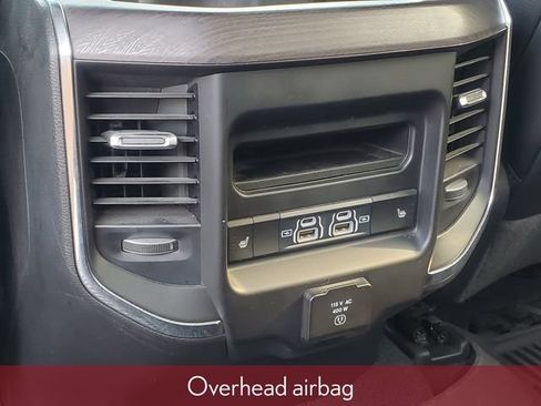 Used 2025 RAM 1500 Laramie AWD/4WD image 33