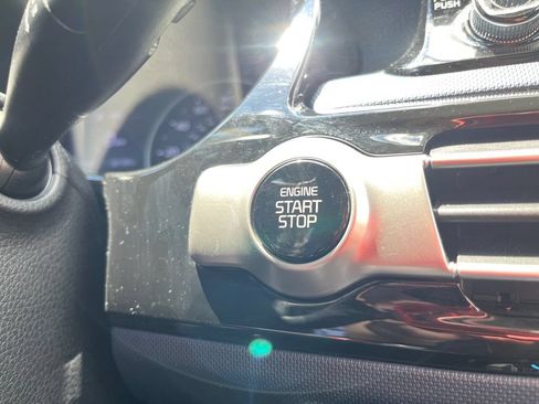Used 2023 Kia Seltos S w/ Navigation Package FWD image 28