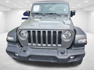 Used 2022 Jeep Wrangler Sport AWD/4WD video 2