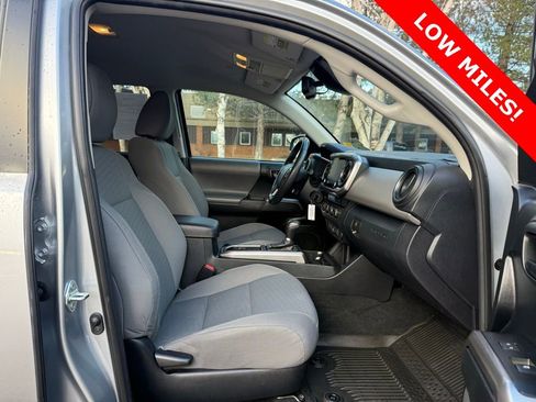 Used 2022 Toyota Tacoma SR5 image 19