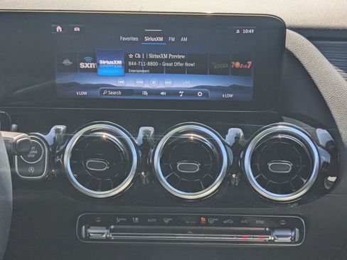 Certified 2026 Mercedes-Benz GLA 250 4MATIC image 5