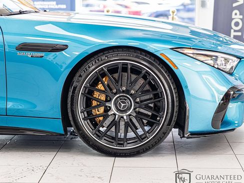 Used 2025 Mercedes-Benz SL 63 AMG 4MATIC image 11