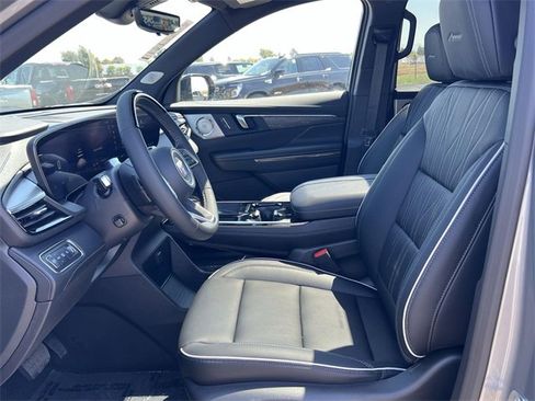 New 2026 Buick Enclave Avenir w/ Super Cruise Package image 24