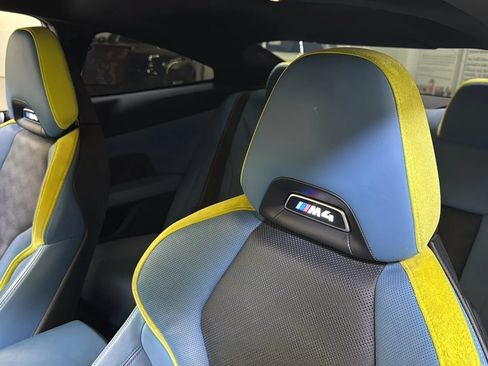 Used 2021 BMW M4 Competition w/ Executive Package RWD image 19
