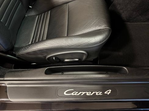 Used 2003 Porsche 911 Carrera 4 AWD/4WD image 41