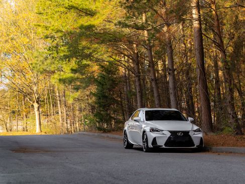 Used 2017 Lexus IS 300 IS 300 AWD image 41